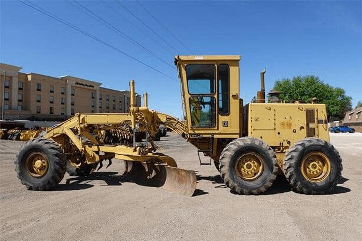 Used 1989 Caterpillar 140G VHP