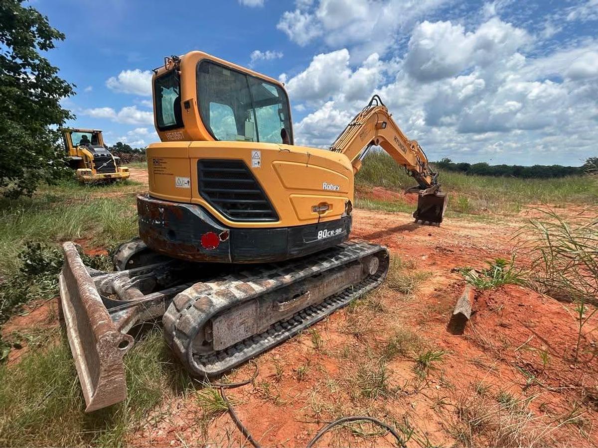 Used 2017 Hyundai Robex 80CR-9