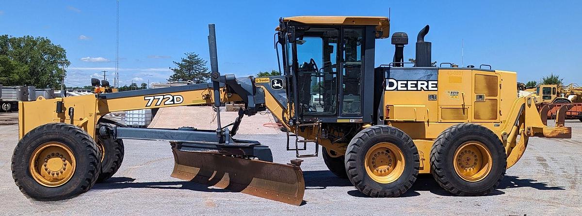 Used 2008 John Deere 772D