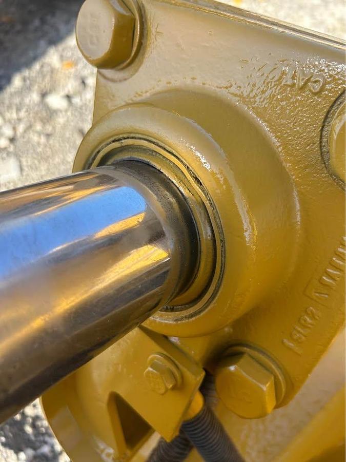 Used 2007 Caterpillar D6R LPG