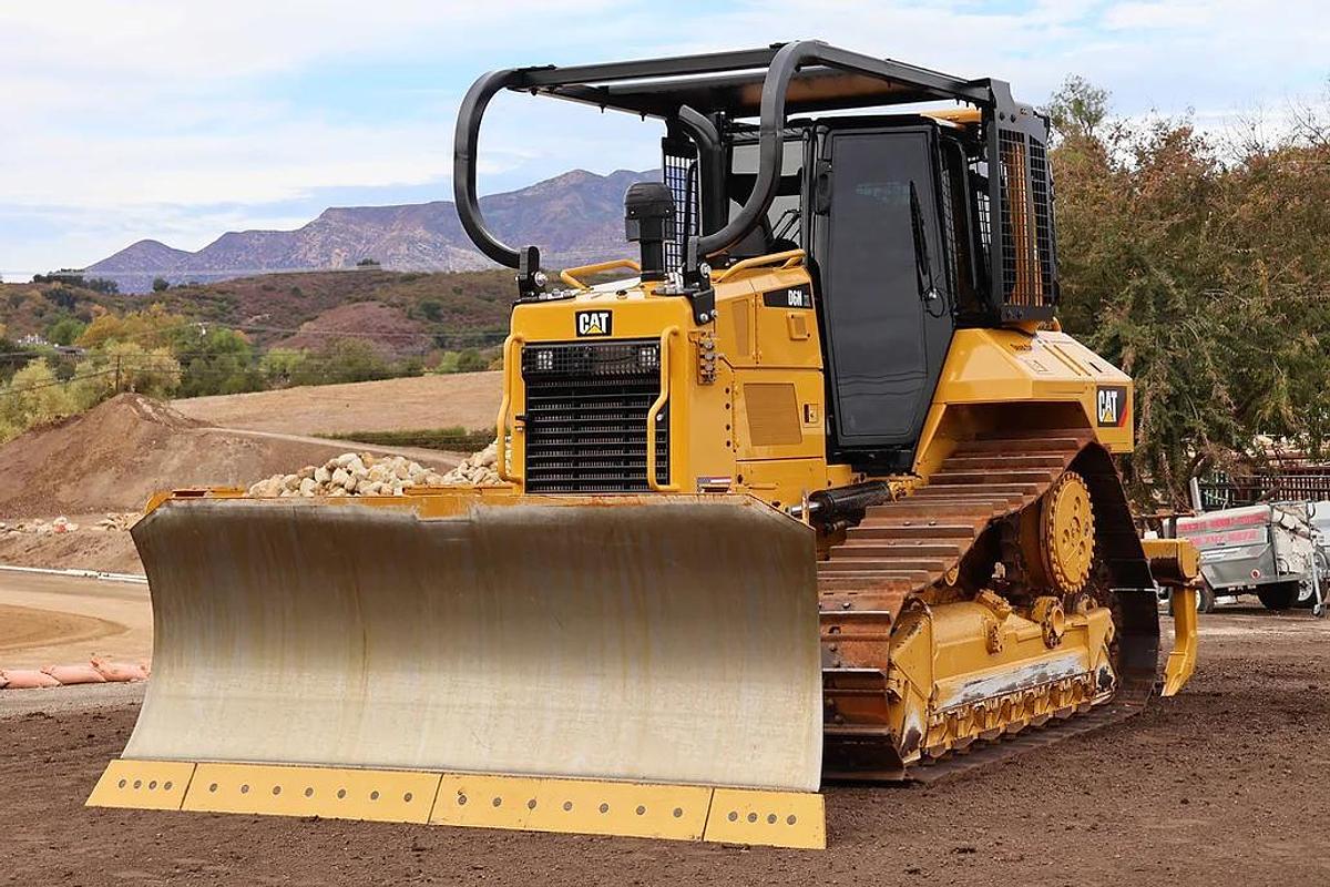 Used 2018 CAT D6N XL
