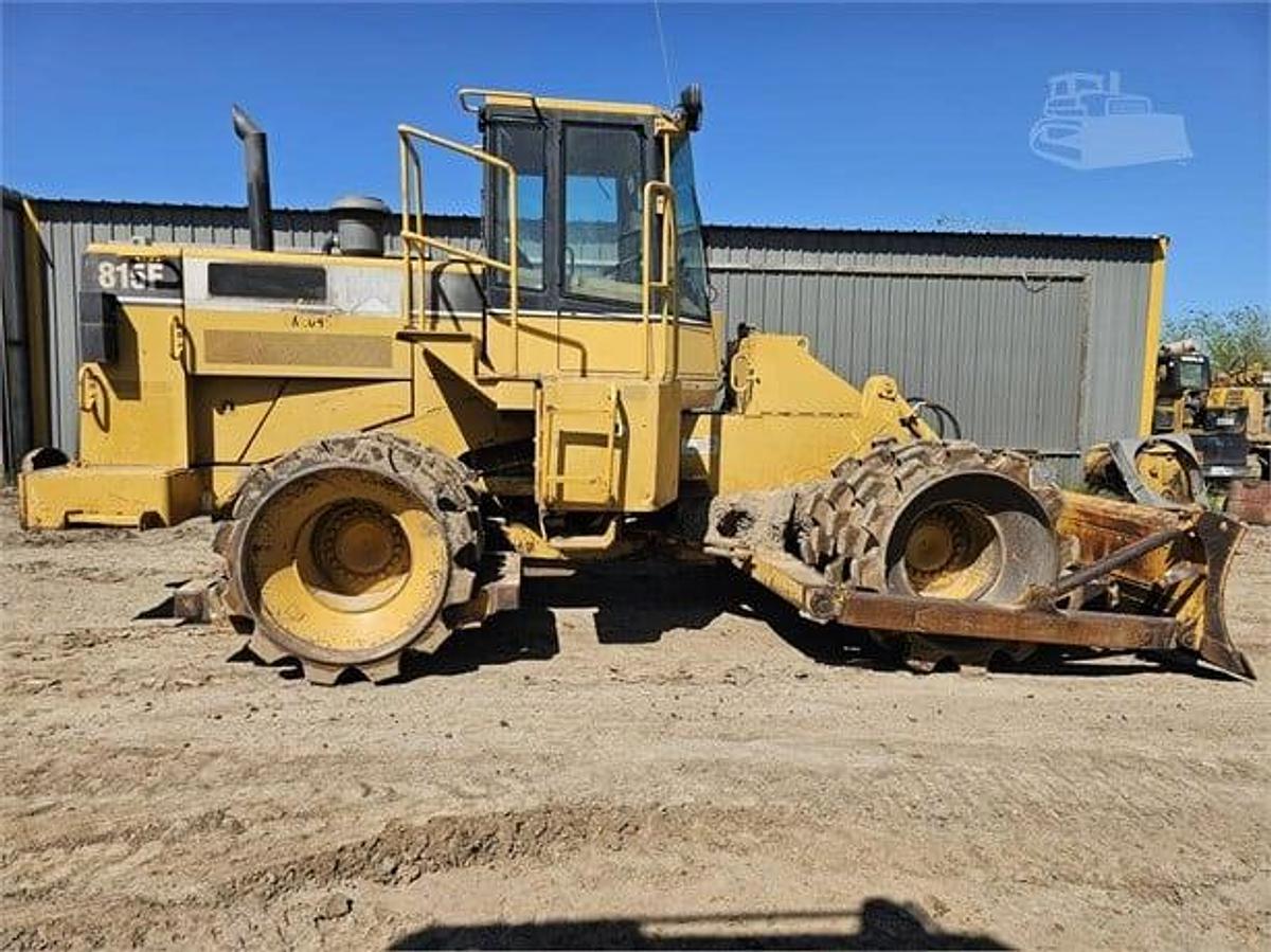 Used 2002 Caterpillar 815F