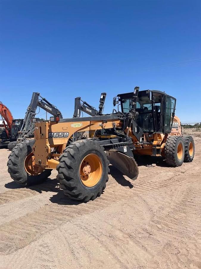 Used 2017 CASE 865B