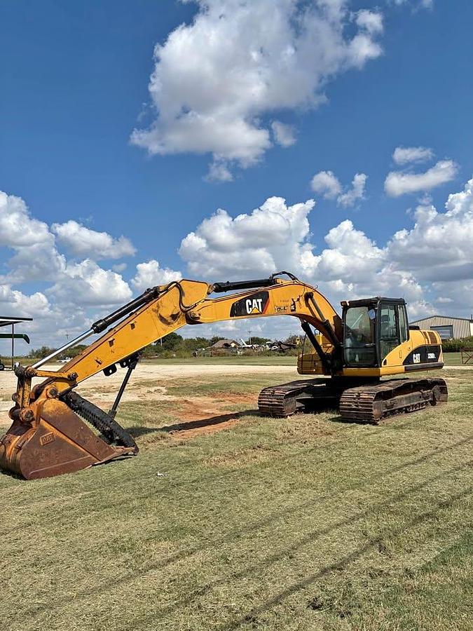 Used 2008 Caterpillar 320D L