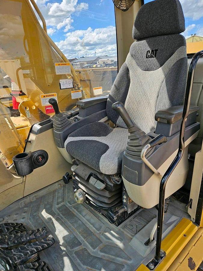 Used 2004 CAT 315 CL Excavator