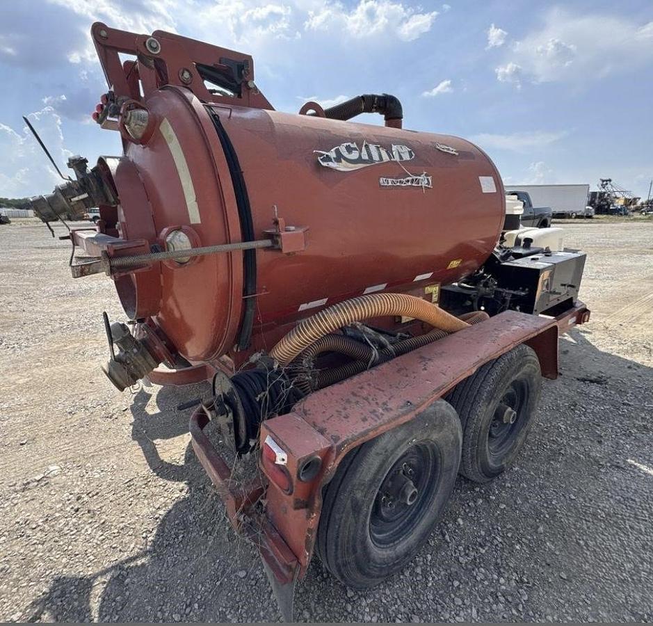 Used 2017 Ditch Witch MV800