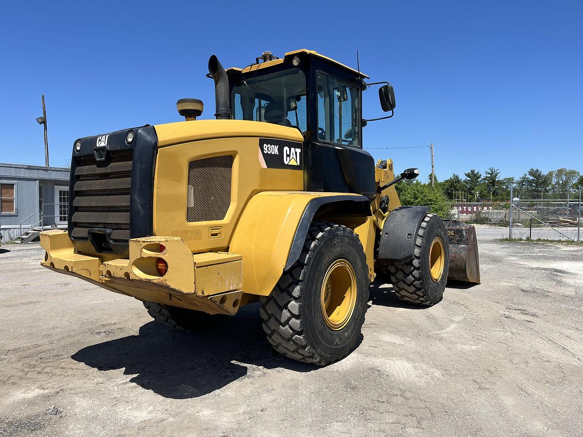 Used 2013 Caterpillar 930K