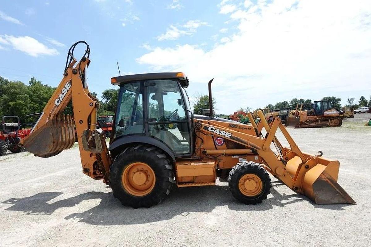 Used 2003 Case 580 Super M