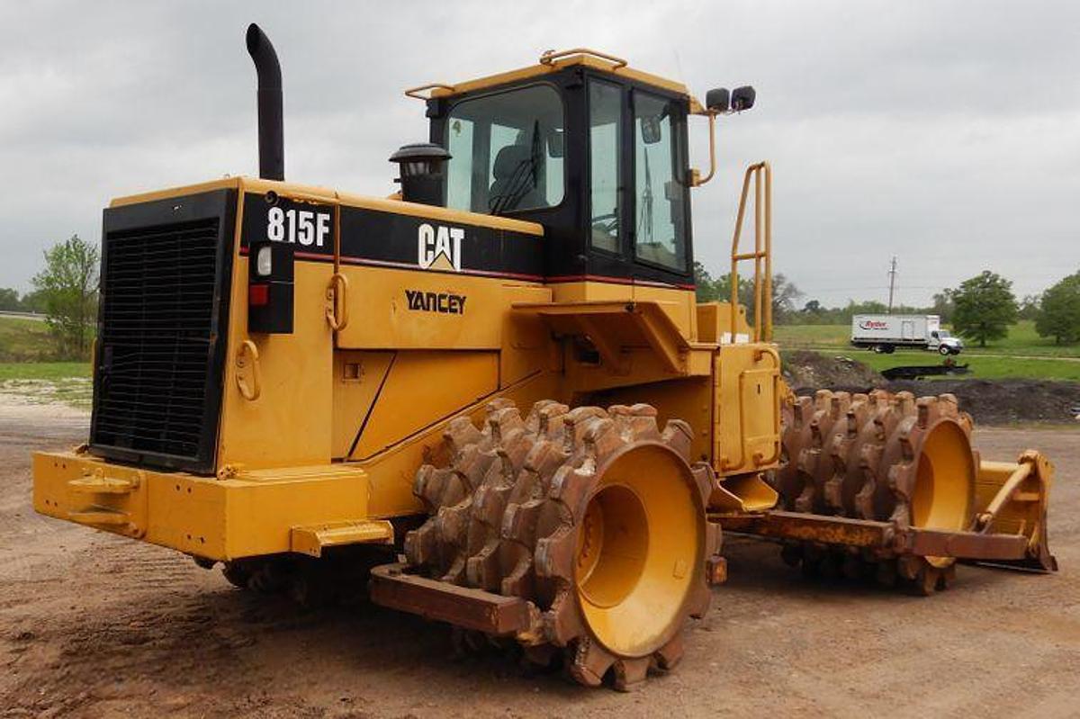 Used 2008 CAT 815F