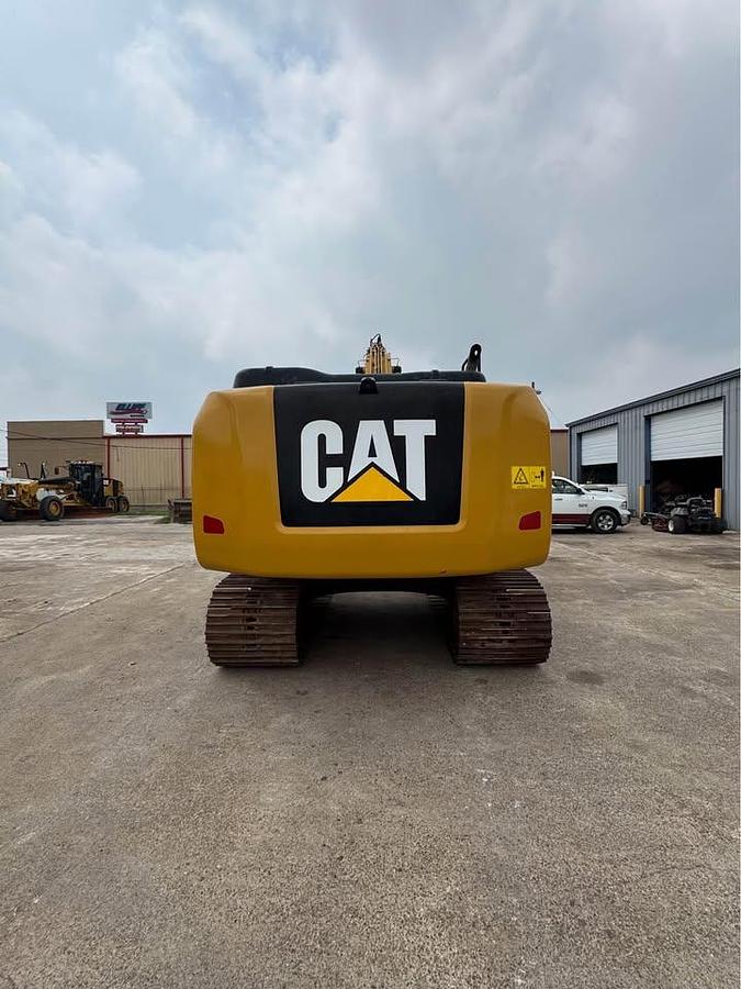 Used 2014 CAT 320 E-2