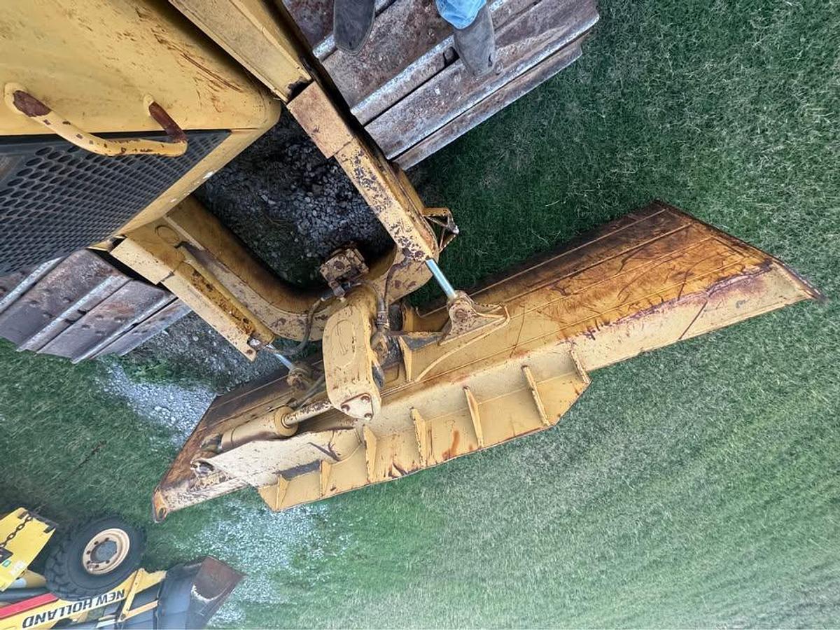 Used 2005 Caterpillar D6N LGP