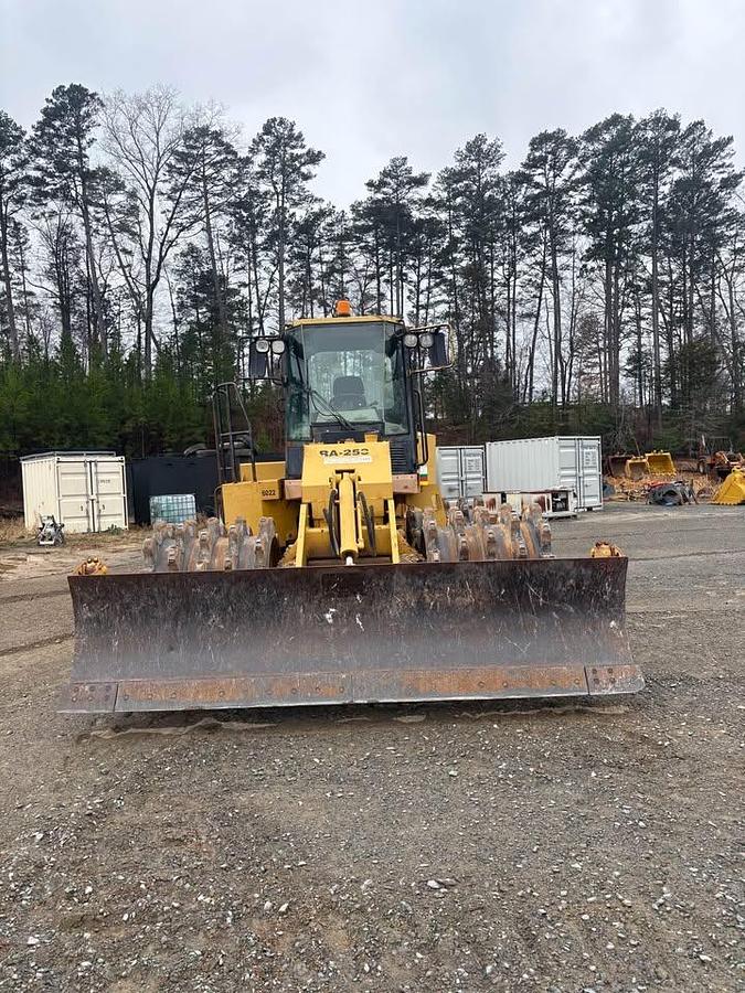 Used 2007 CAT 815F2 Soil Compactor