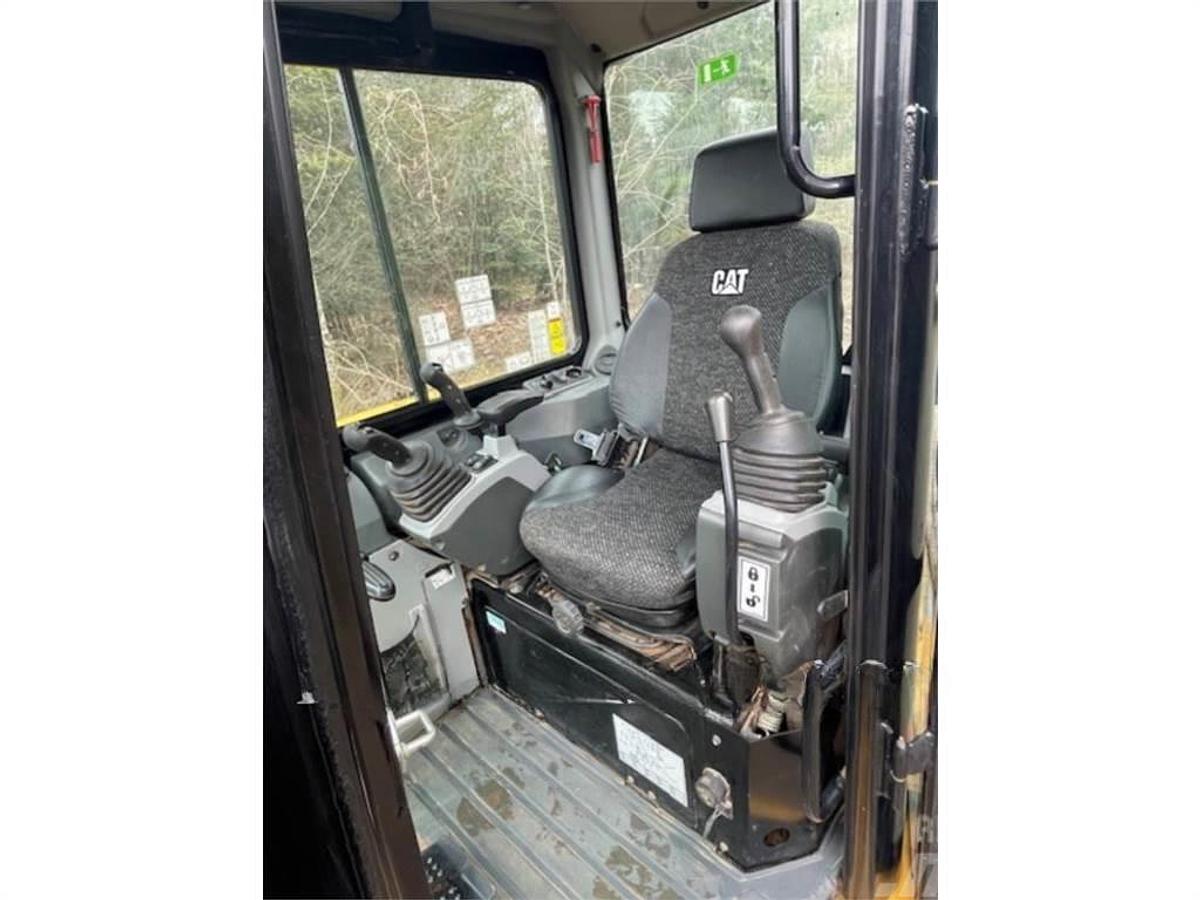 Used CAT 304E2 CRCB