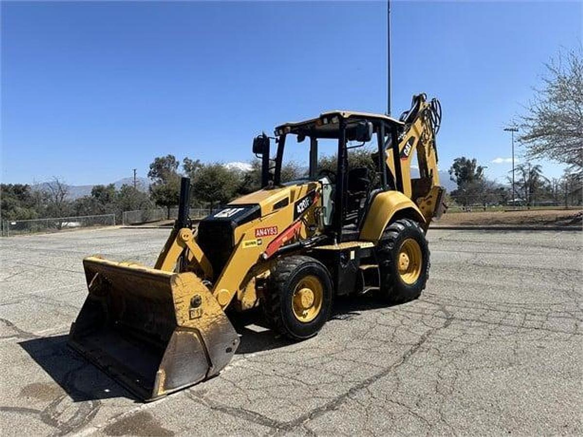 Used 2014 CATERPILLAR 420F2