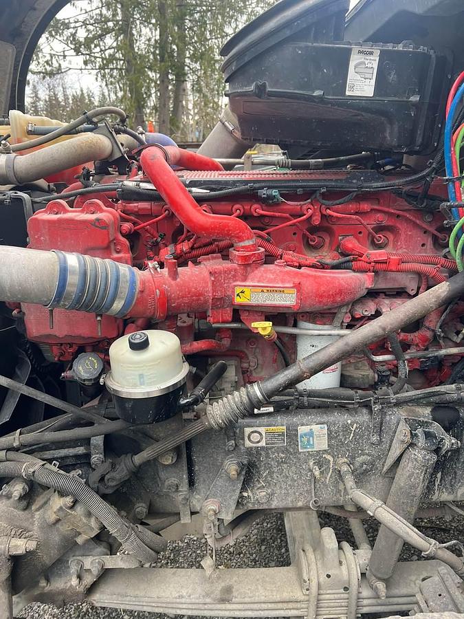 Used 2017 Kenworth T880 Dump Truck