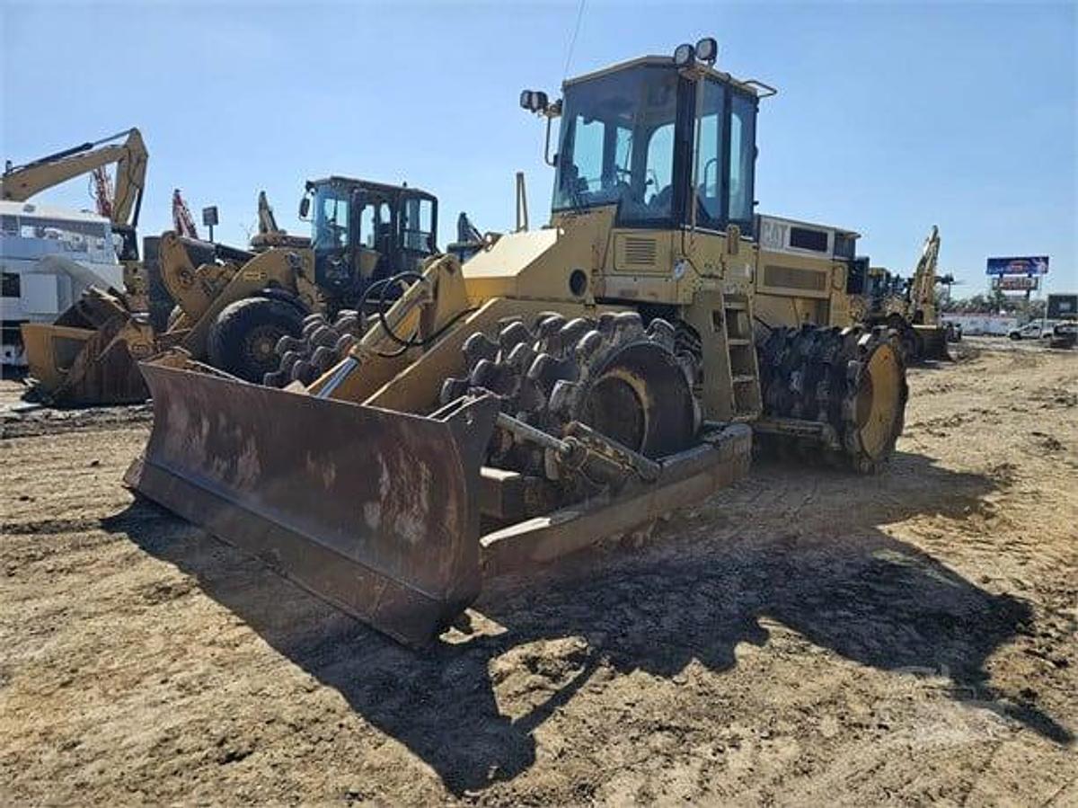 Used 2002 Caterpillar 815F