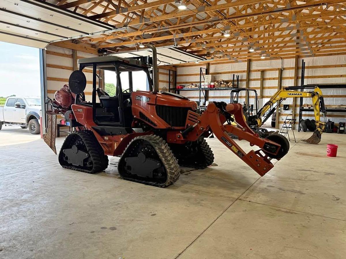 Used 2017 Ditch Witch RT125 Quad Track Plow