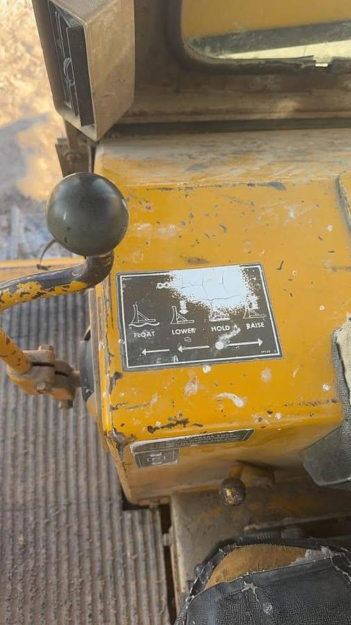 Used 1984 CAT D5B Dozer