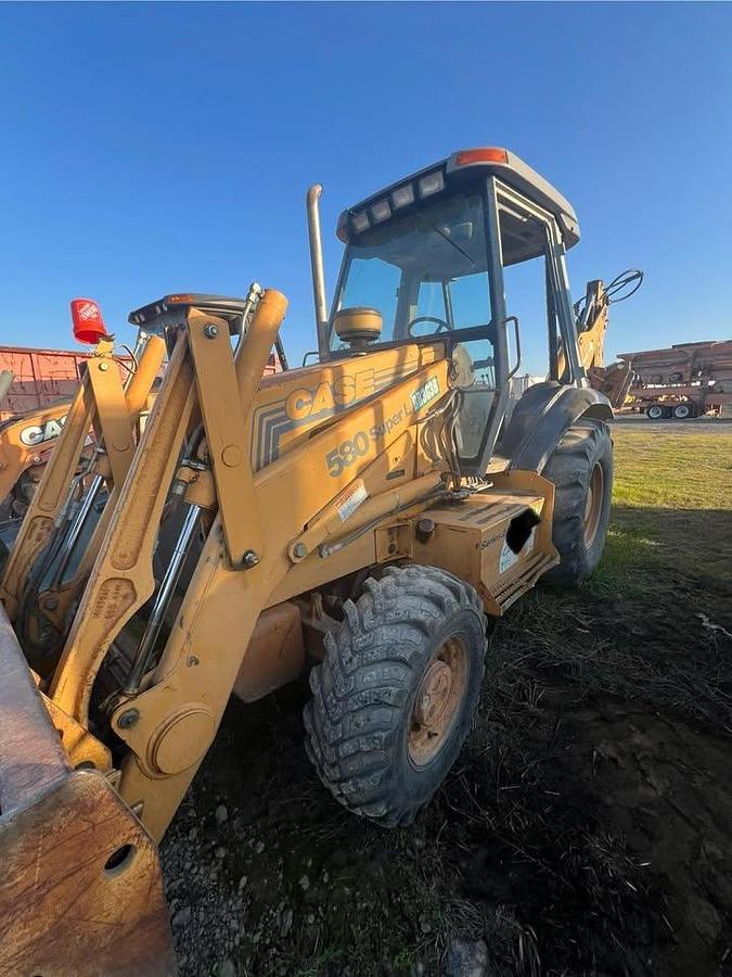 Used 2000 Case 580SL
