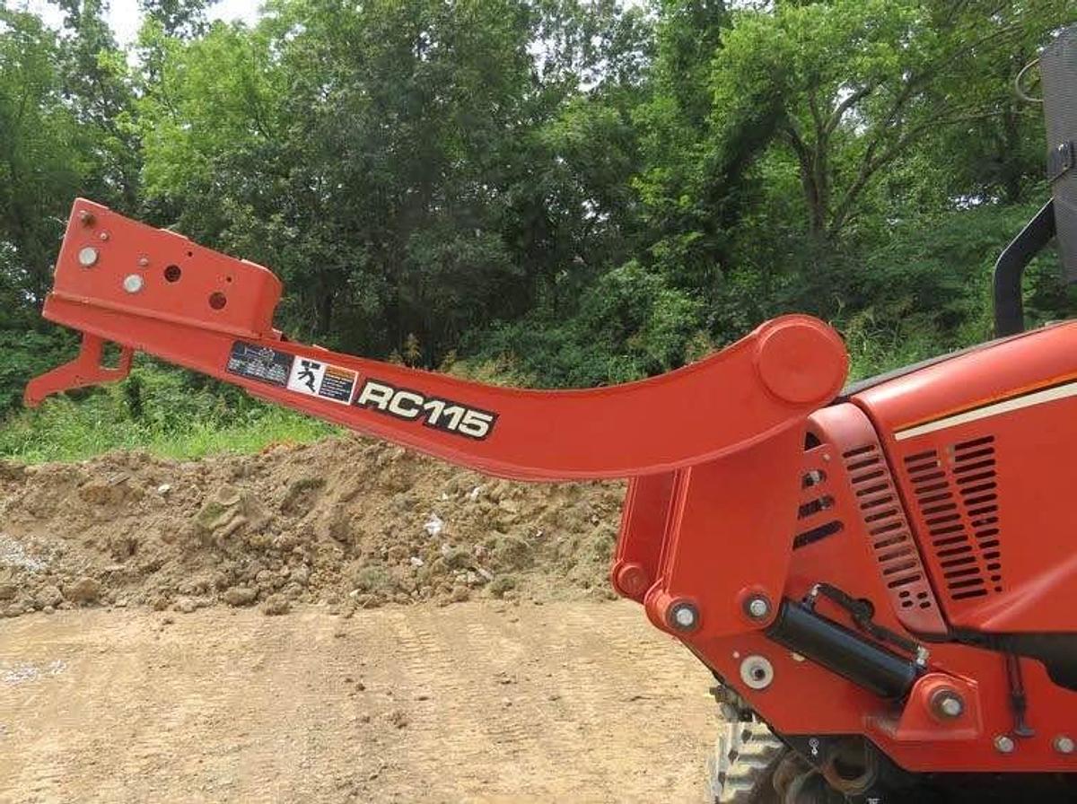 Used 2012 Ditch Witch RT115 Quad cable plow