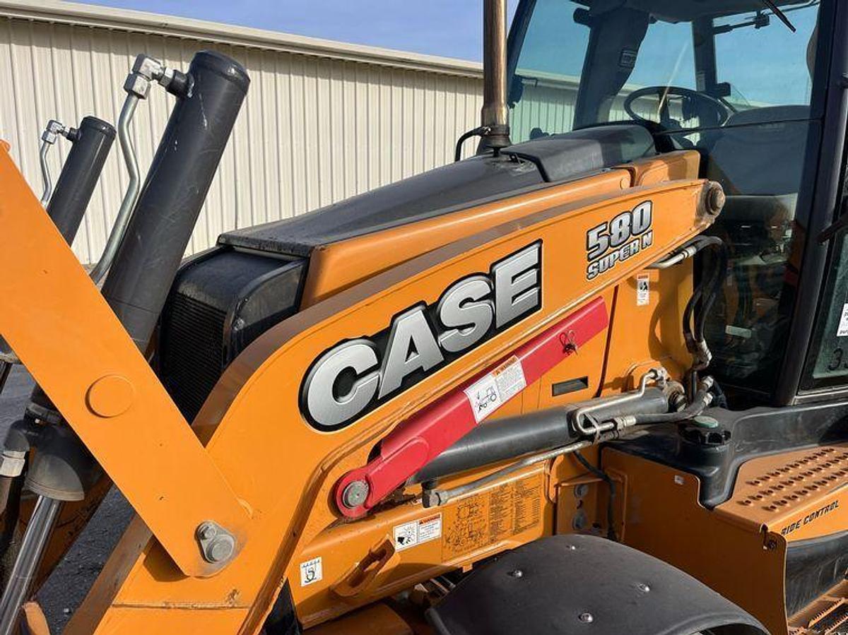 Used 2012 CASE 580 SN
