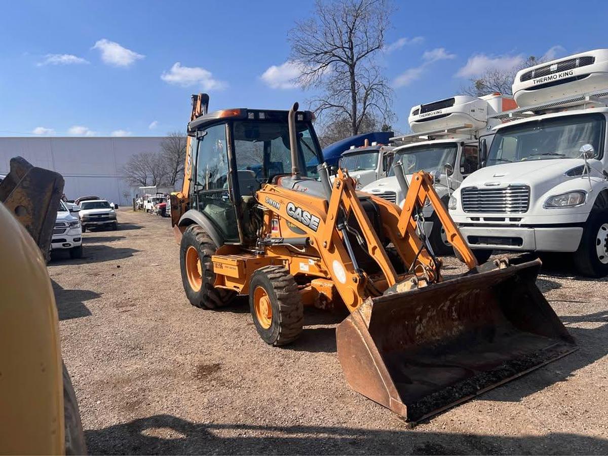 Used 2012 Case 580N