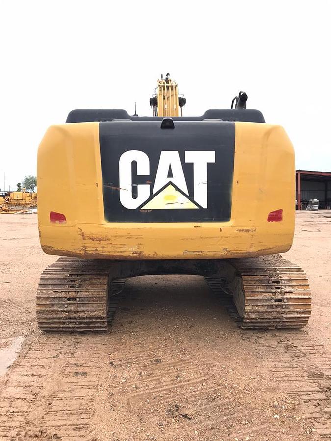 Used 2014 CAT 320E