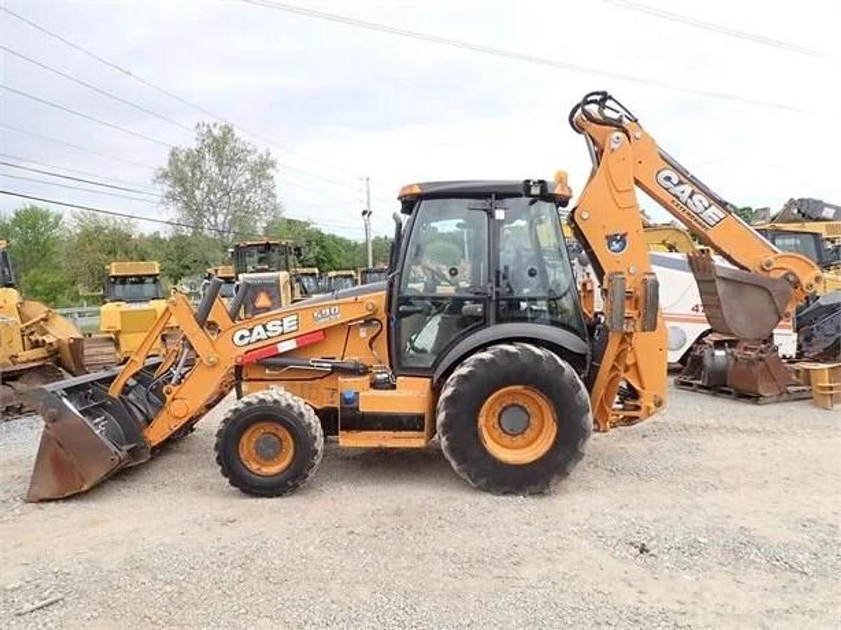 Used 2014 CASE 590SN
