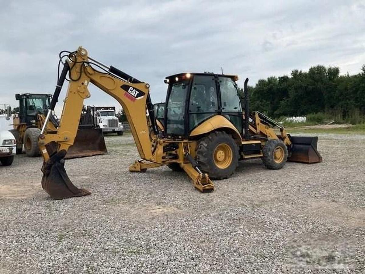 Used 2014 CAT 420F