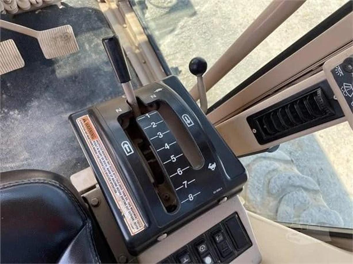 Used 1995 Caterpillar 140H