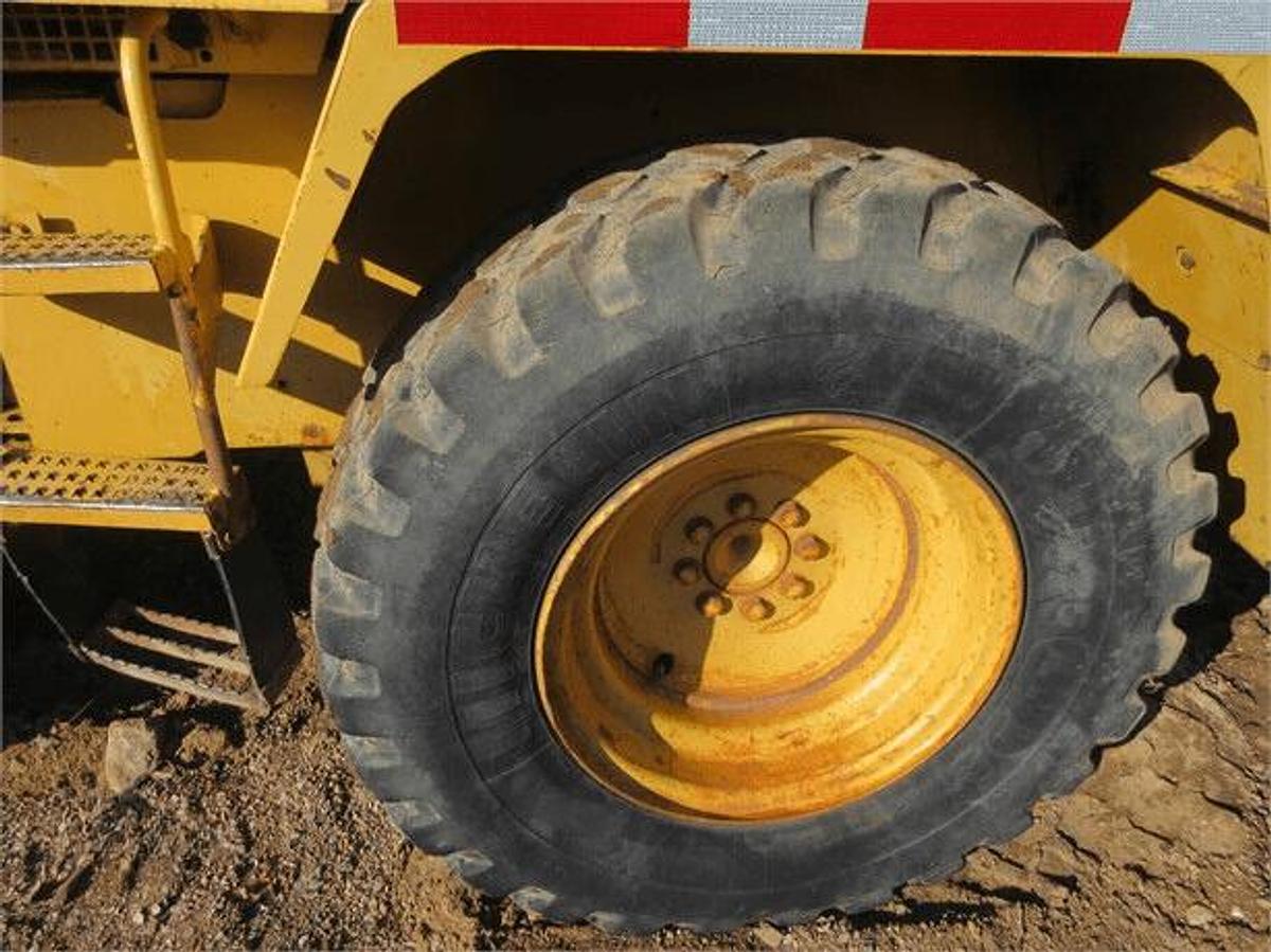 Used 1997 Caterpillar IT14G
