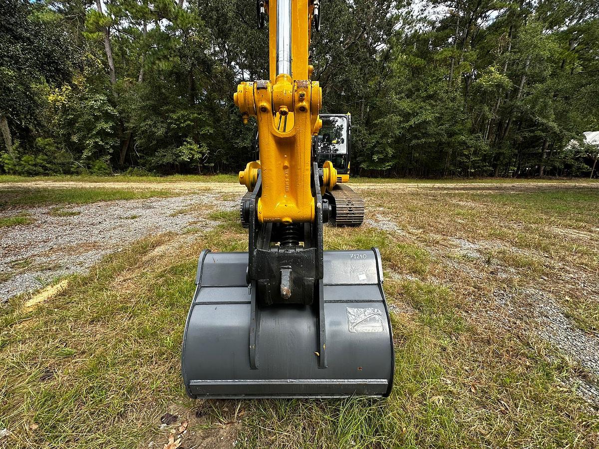 Used 2018 Komatsu pc210 lc-11