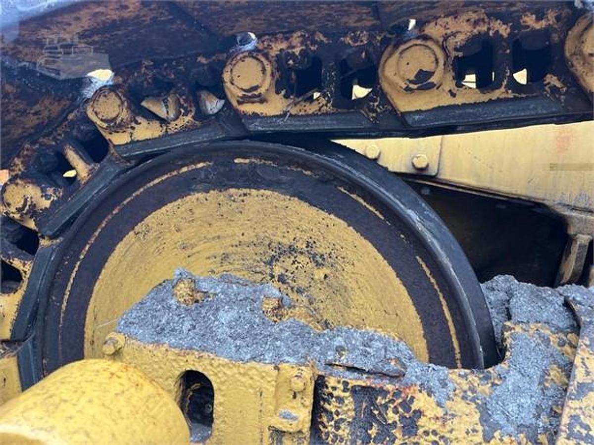 Used 1970 CAT D6