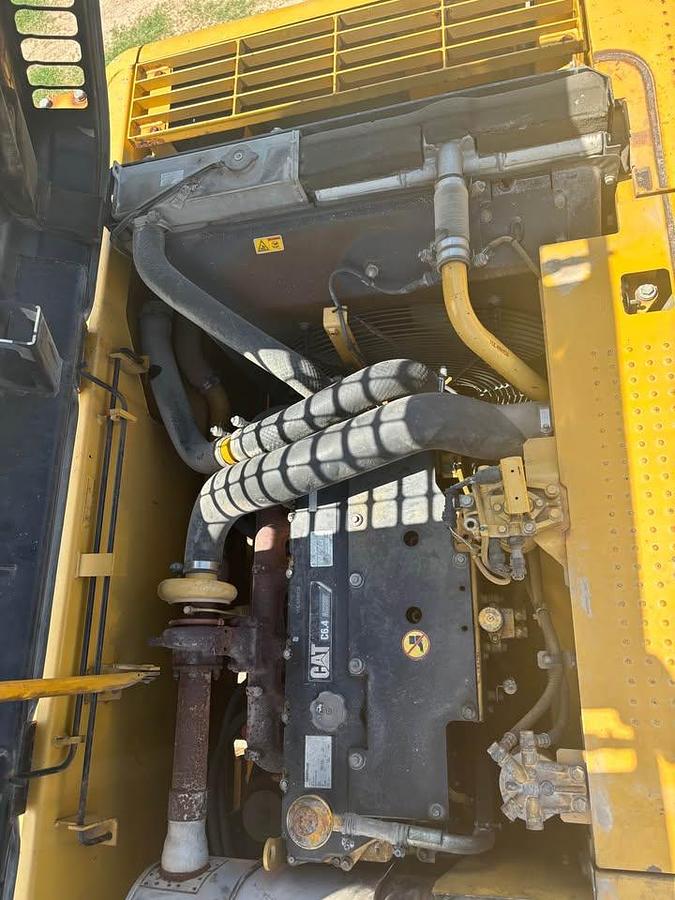 Used 2009 CAT 320D