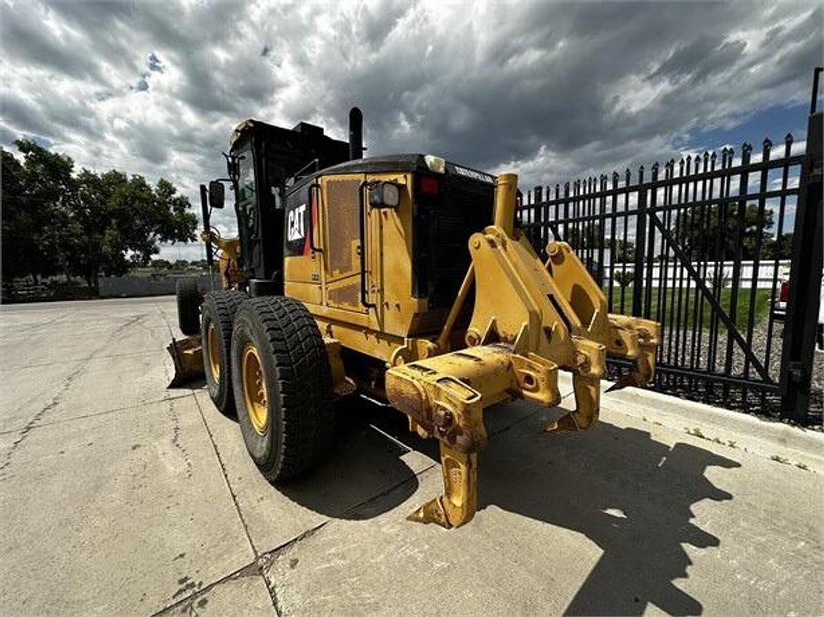 Used 2008 Caterpillar 140M