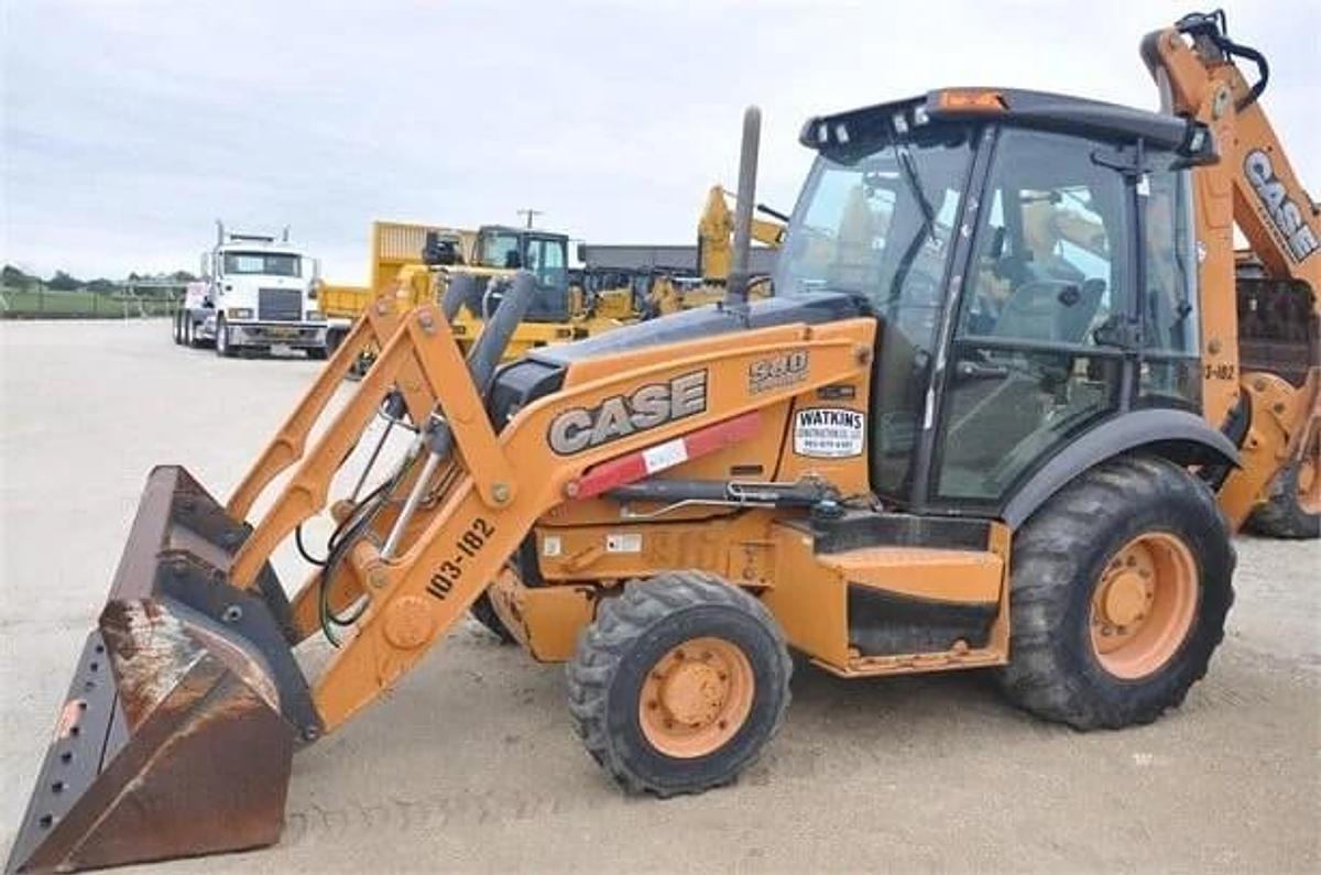Used 2012 Case 580SN
