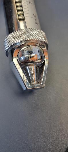 Used STOKES TABLET HARDNESS TESTER. 20KG 2041869(B13)