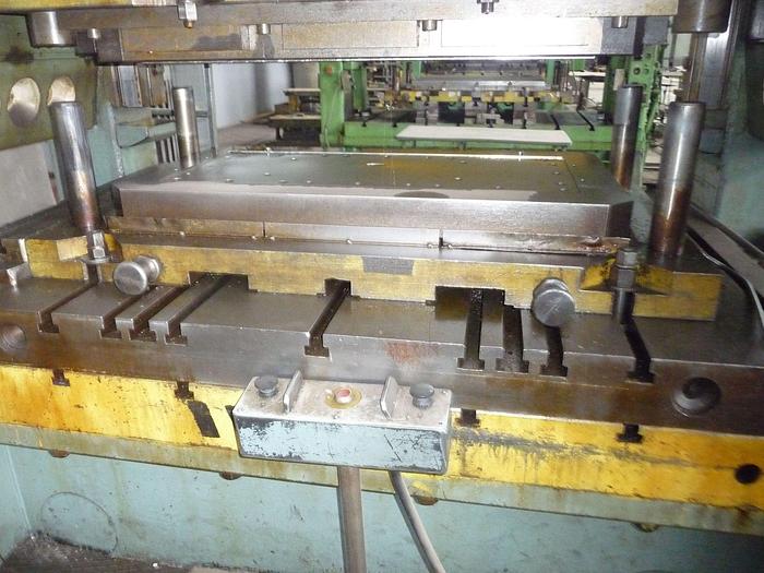 Used Press Sheet Stamping Mechanical K3033B