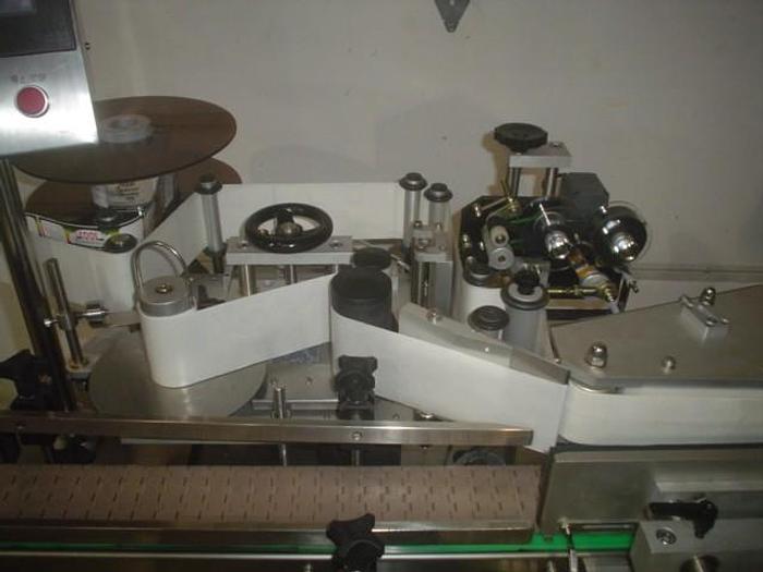 NEW WRAPAROUND PRESSURE SENSITIVE LABELER MODEL YT WITH HOT STAMP CODER