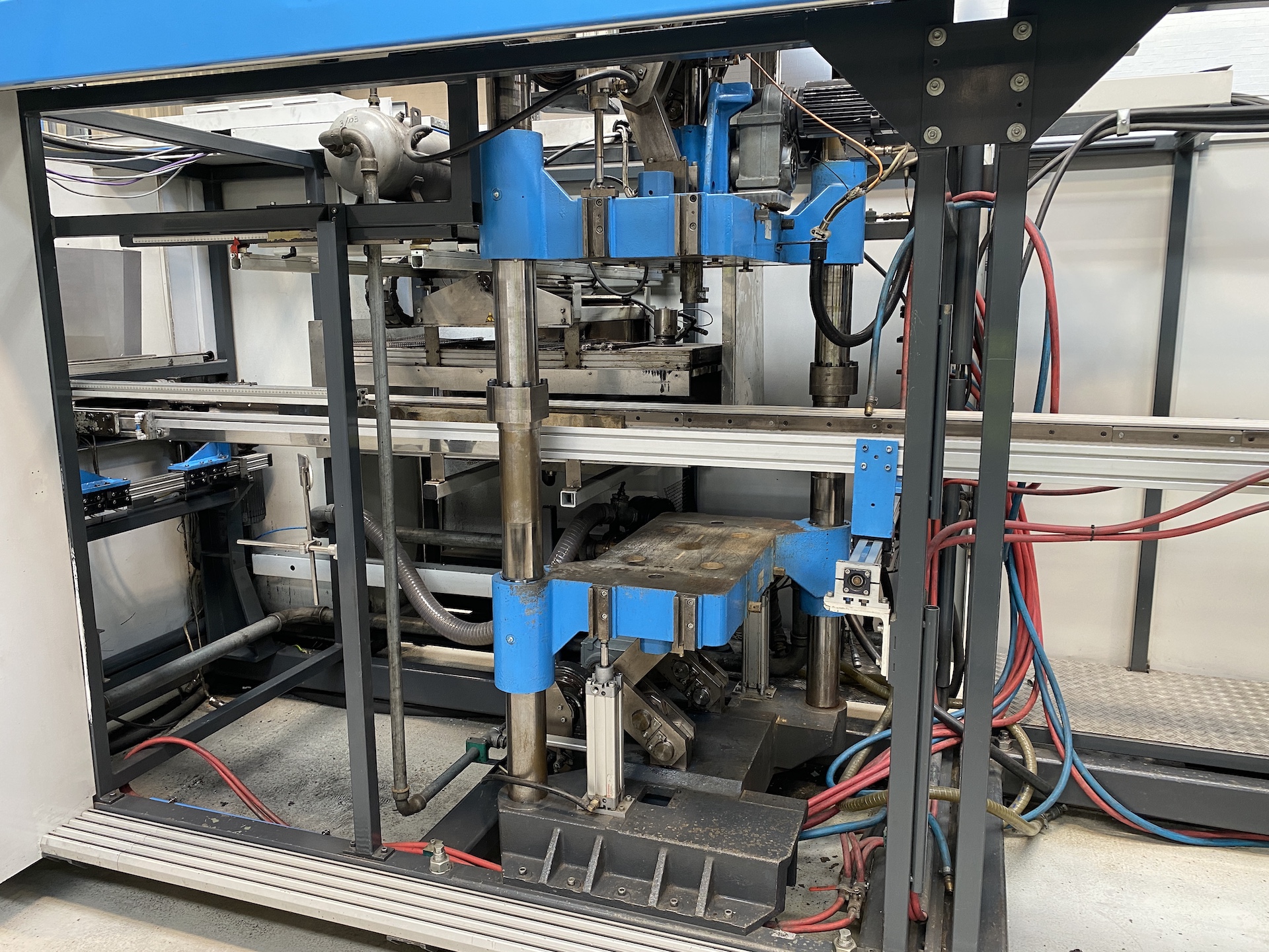 Used 2003 Kiefel KMD 52 BL