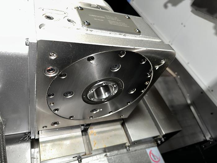 Used 2021 DOOSAN DNM 5700 4-Axis CNC Vertical Machining Center