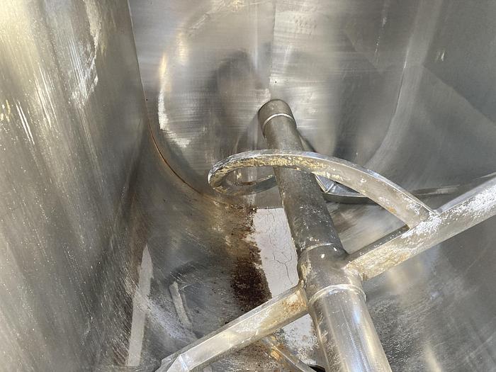 Used Caccia approximately 200 cubic feet stainless steel ribbon mixer