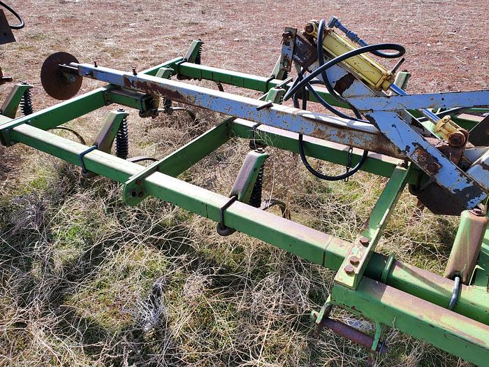 Used 16' John Deere 1100 Chisel Plow for Sale in Nevada Northern