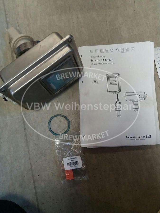Used conductivity compact device