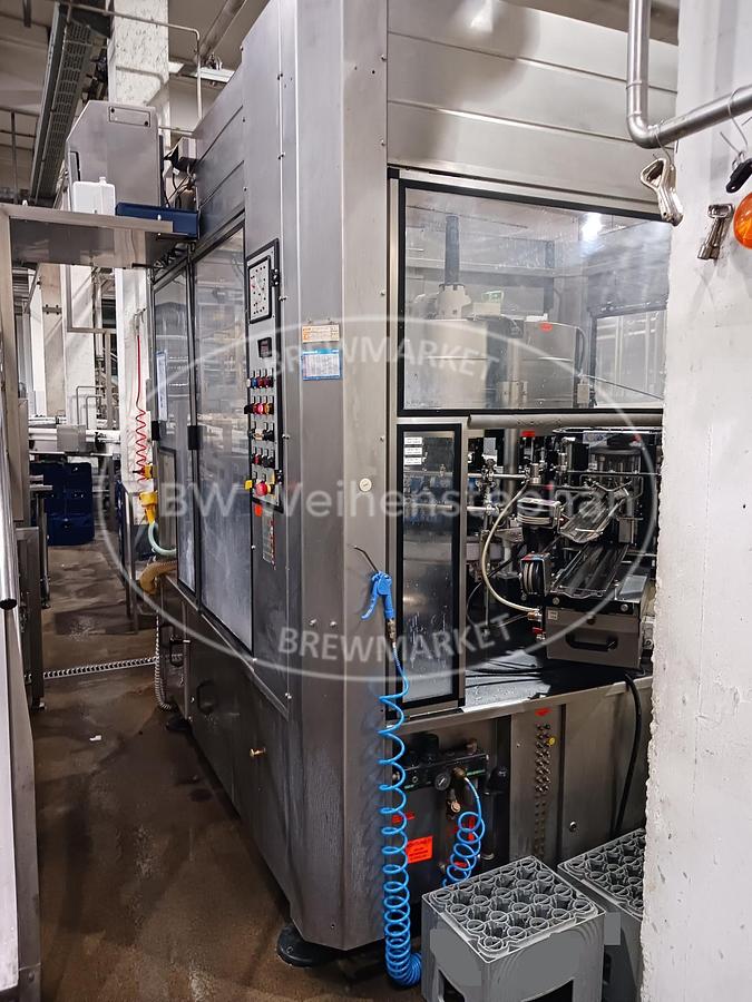 Used labeling machine