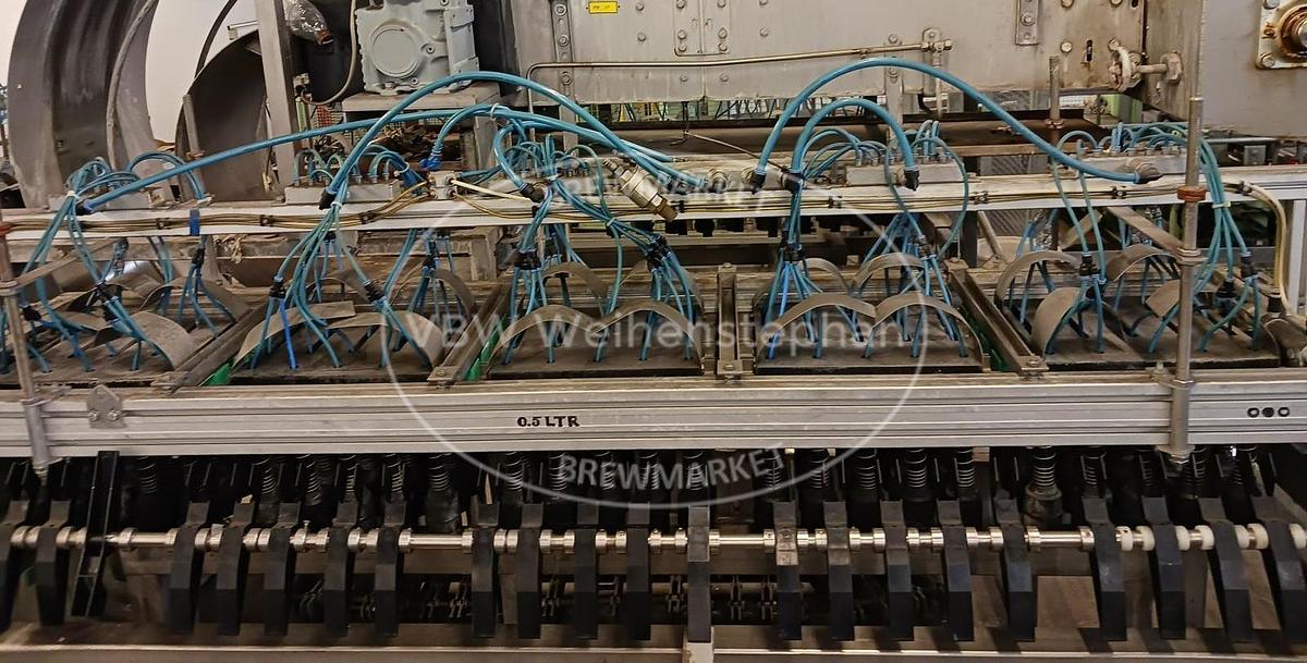 Used crate packer