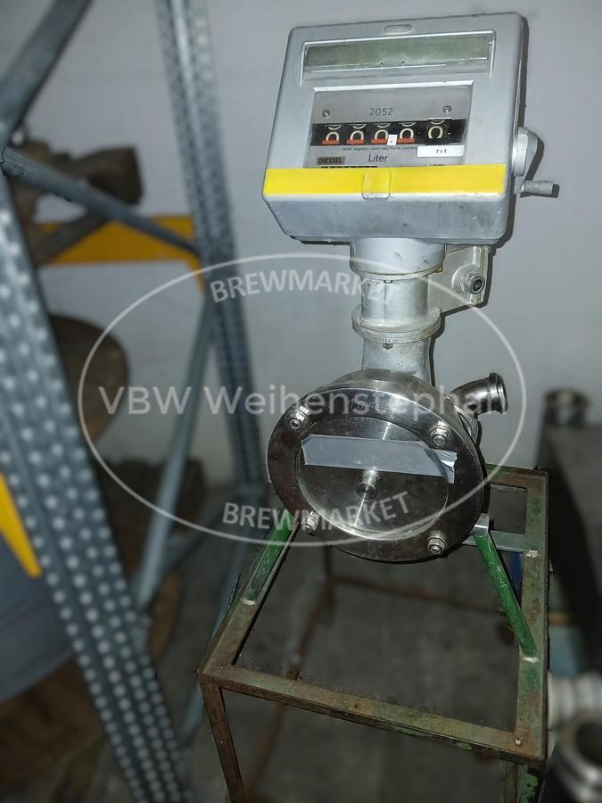 Used Mobile flow meter, oval wheel meter