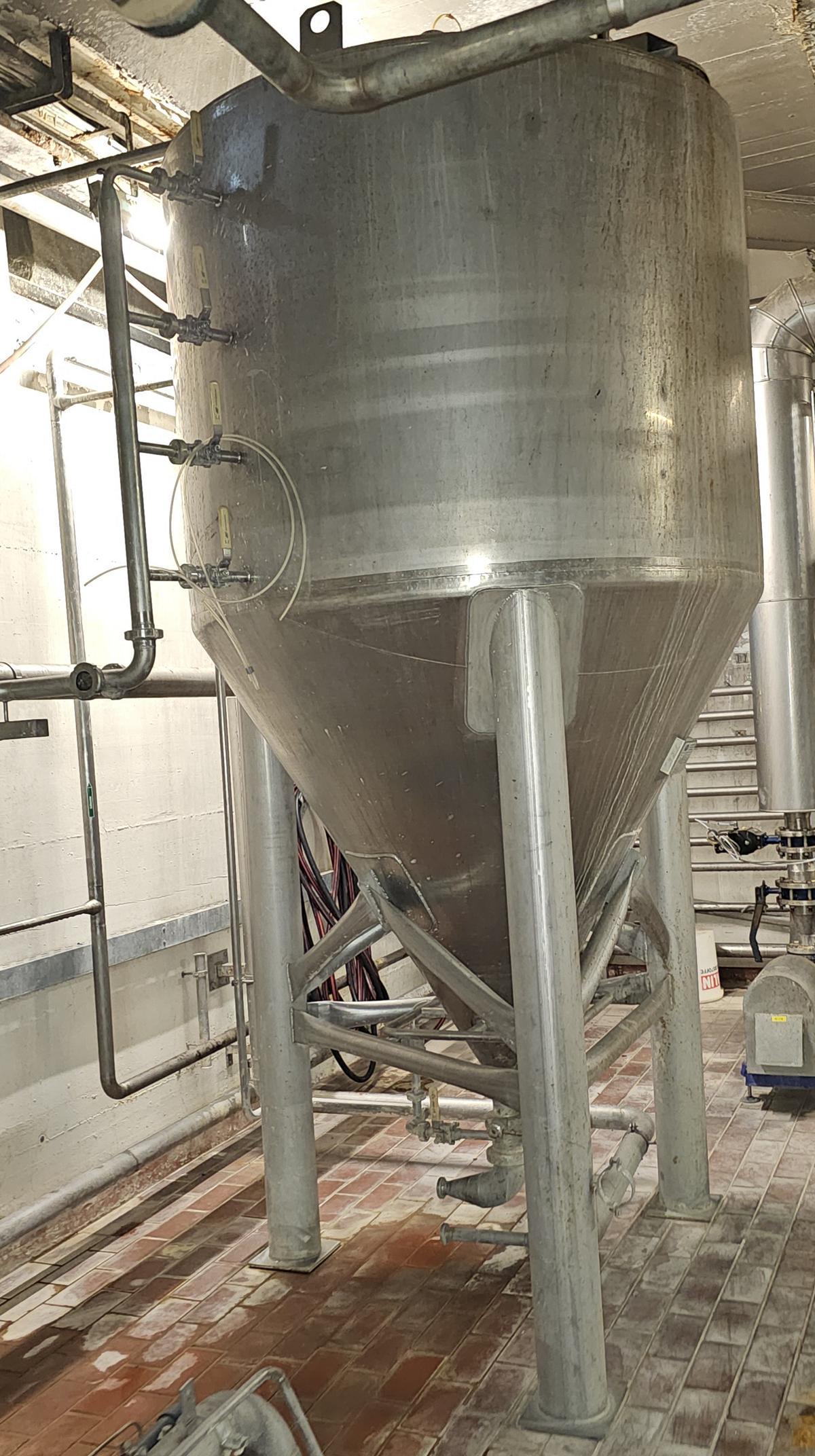 Used Cylindroconical tank