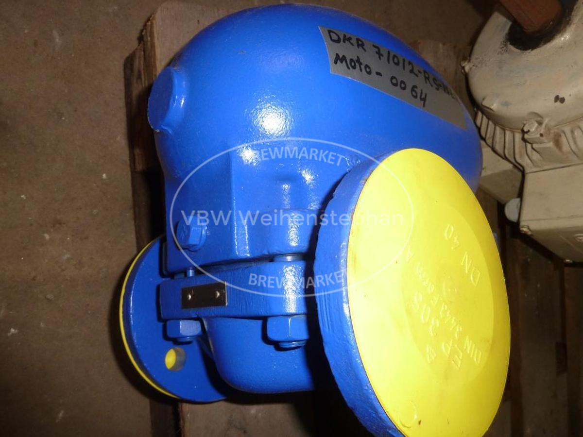Used float steam trap