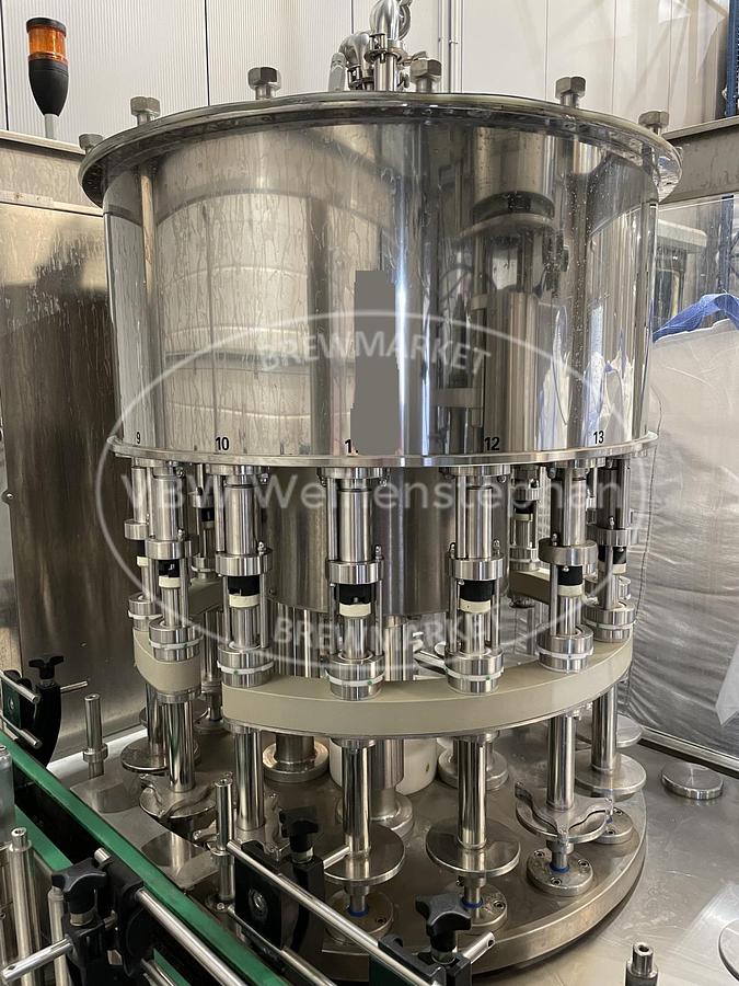Used glass bottle filler and capper